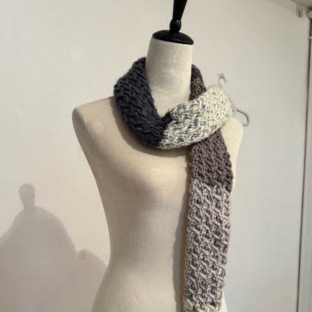 Color Block Grey Scarf
